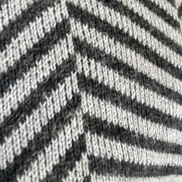 Garnet Hill Sweater S Pima Cotton Baby Alpaca Chevron Slouchy Drop Shoulder - Picture 9 of 12